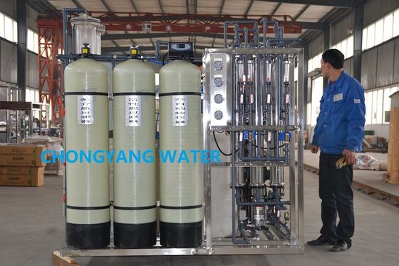 Hệ thống xử lý nước nhà máy RO công nghiệp PLC Bộ lọc nước công nghiệp