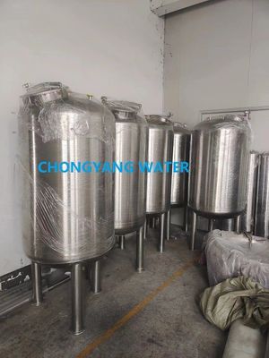 Tàu phản ứng hóa học chứa nước tròn